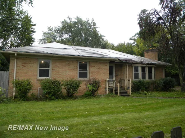 2624 Graceridge Pl, Saginaw, MI 48602