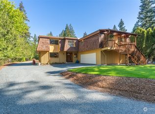 1110 E McLeod Rd, Bellingham, WA 98226