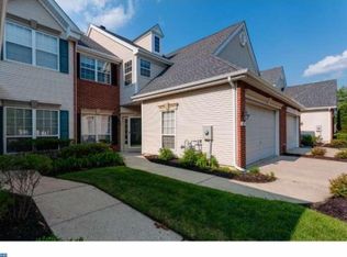 23 Grand Banks Cir, Marlton, NJ 08053