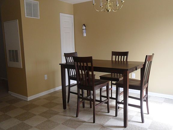 2BR Kitchen/Dining