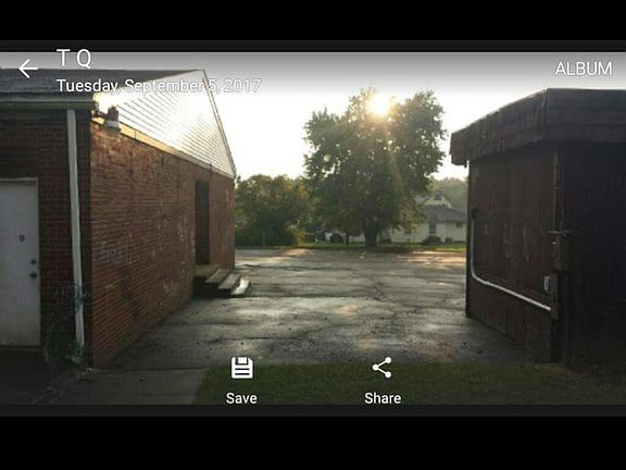 3rd image of 2122 E High Ave