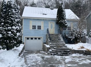 17 Azalea Ln, Marlborough, MA 01752