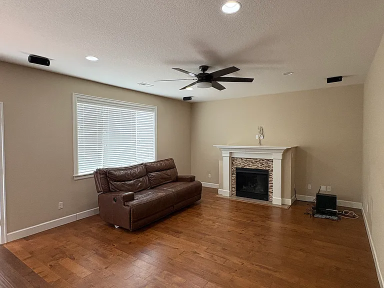 17204 NW Trillium St — Photo 5