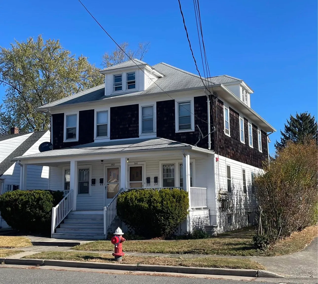 2 bed, $2,400 — Photo 1