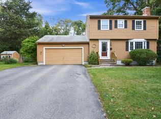 76 Shady Cove Rd, North Kingstown, RI 02852