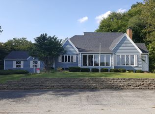 3950 E Park Ln, Decatur, IL 62521