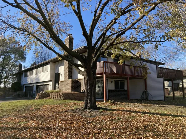 10722 Cavell Rd, Bloomington, MN 55438