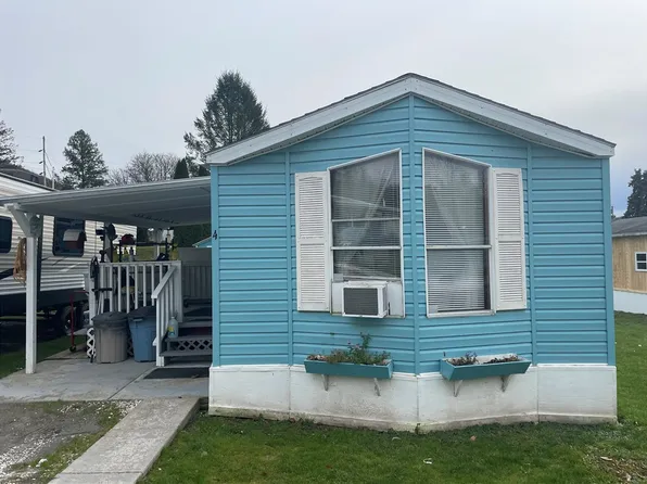 4 Locust Dr, Hornell, NY 14843