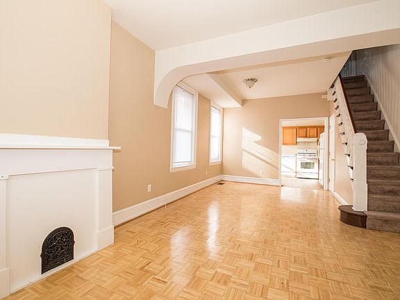 4th image of 2623 Aspen St