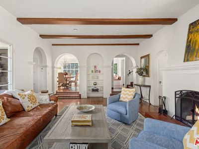 1721 Benedict Canyon Dr, Beverly Hills, CA, 90210