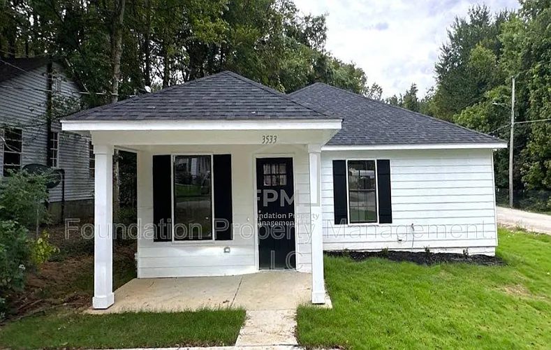 3533 Meyers Rd