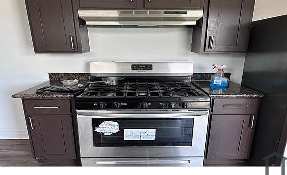 3rd image of 4941 Pecan St