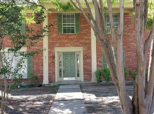 2234 Country Dell Dr, Garland, TX 75040
