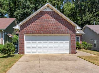 9426 Brook Forest Cir, Helena, AL 35080