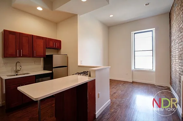 Rented by Next Door Realty NYC | media 42