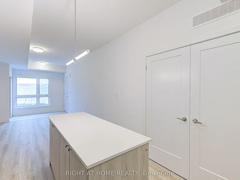 25 Palace St #373-Q23 — Photo 15