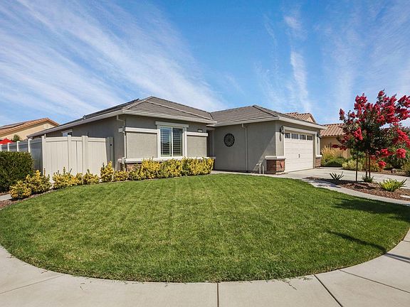 4th image of 2607 Shadow Berry Dr