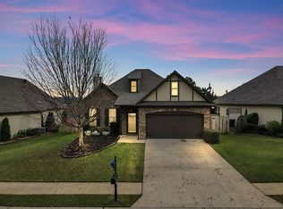 1215 Washington Dr, Moody, AL 35004