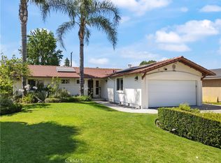 23363 Erwin St, Woodland Hills, CA 91367