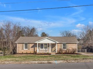 769 Helton Dr, Clarksville, TN 37042