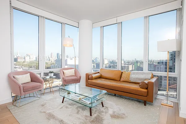 Rented by Stonehenge NYC LLC | media 1