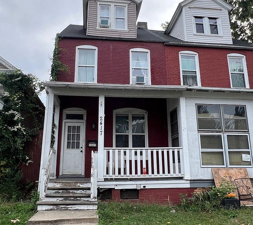 1st image of 2417 Reel St