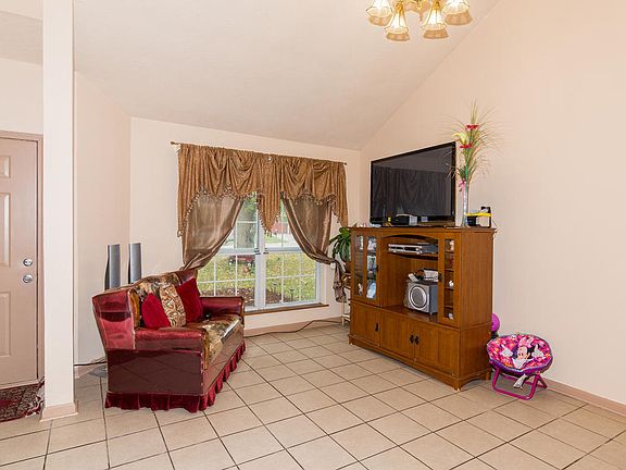 4th image of 6060 Buell Ln