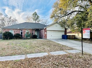 17148 Gleneagle Dr S, Conroe, TX 77385