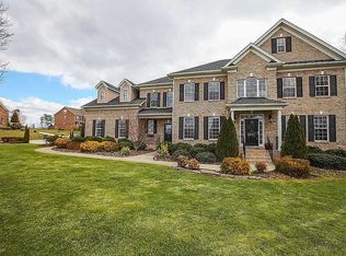 6420 Peppermill Dr, Oak Ridge, NC 27310