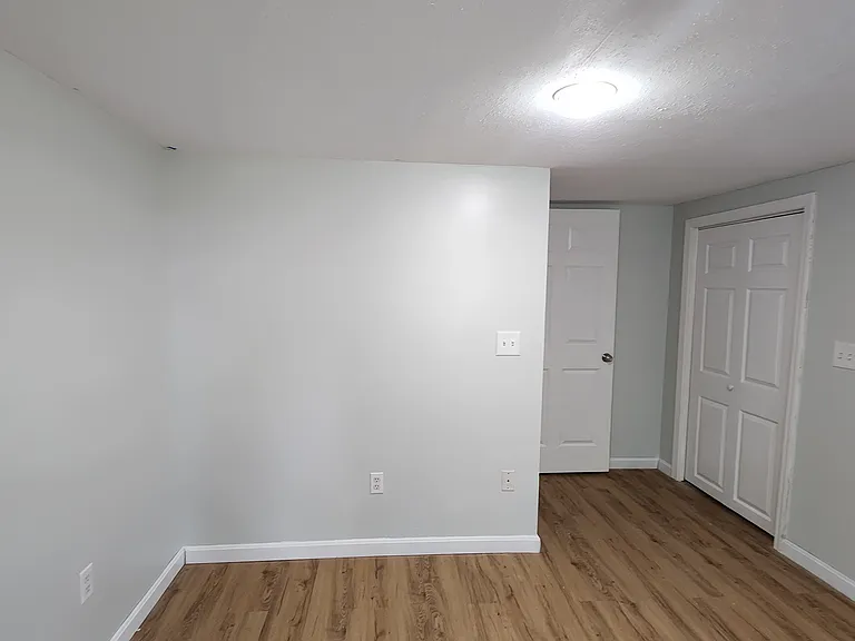 14-16 Hanover St #16B — Photo 6