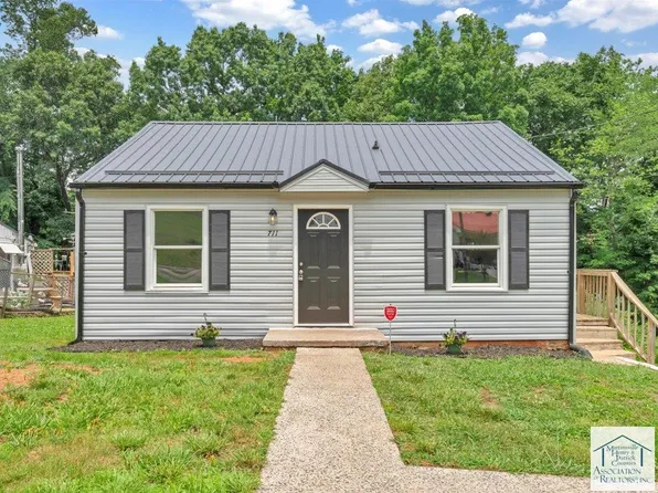 711 Pace St, Martinsville, VA 24112