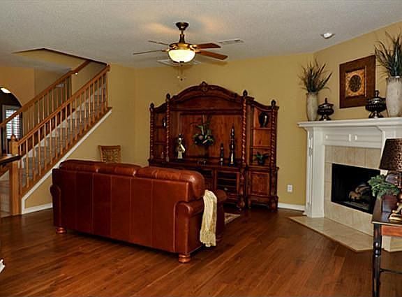 4th image of 1513 Pine Bluff Dr