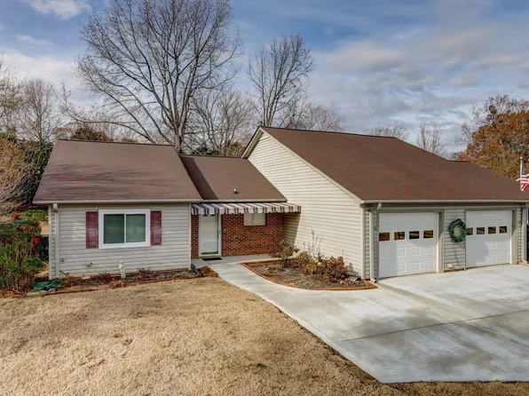116 N Woodgreen Way, Greenville, SC 29615
