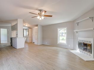 231 Seminole Trl, Weatherford, TX 76087