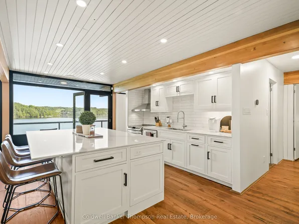 1053 Hemlock Point Ln, Lake Of Bays, ON P1H 2J6