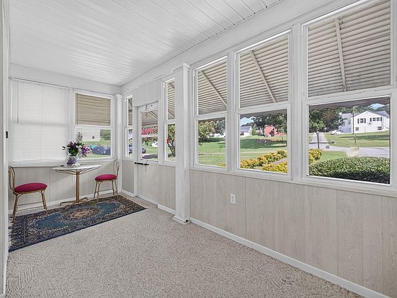 4th image of 119 Paula Cir