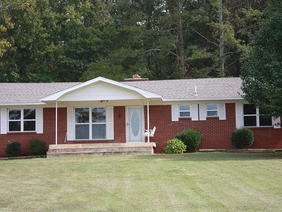 2nd image of 18488 Middle Ridge Rd