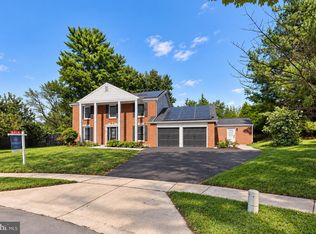 9 Richview Ct, Rockville, MD 20854