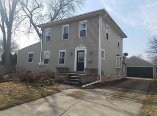 611 E Doty Ave, Neenah, WI 54956