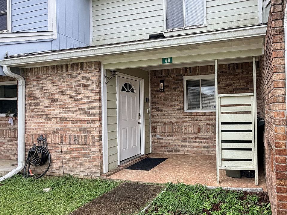 1st image of 4 Cinderella Ln NW Unit B
