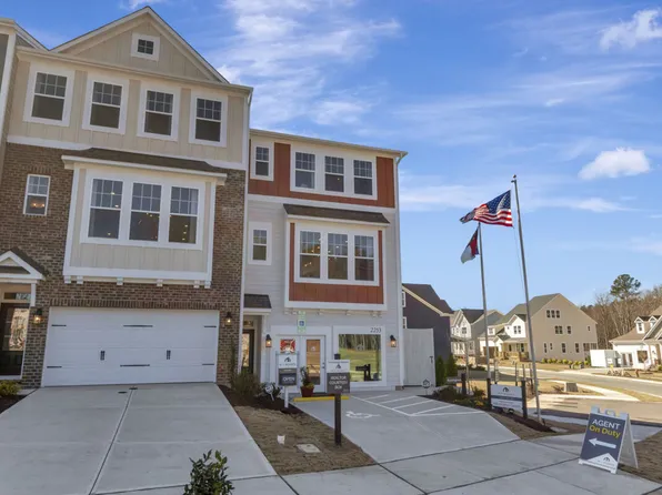 2302 Stevens Pass Sta, Apex, NC 27502