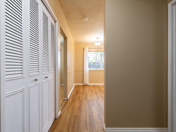 4th image of 66 Greenwood Way