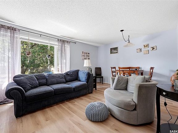 5th image of 850 RINK AVENUE
