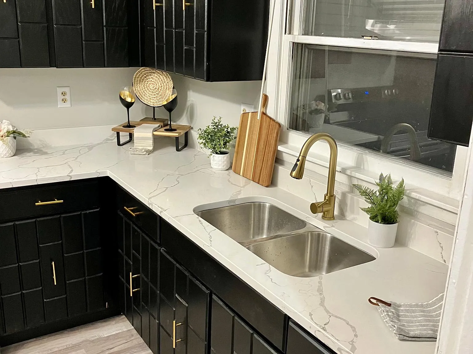 4 bed, 1750 sqft, $1,950 — Photo 4