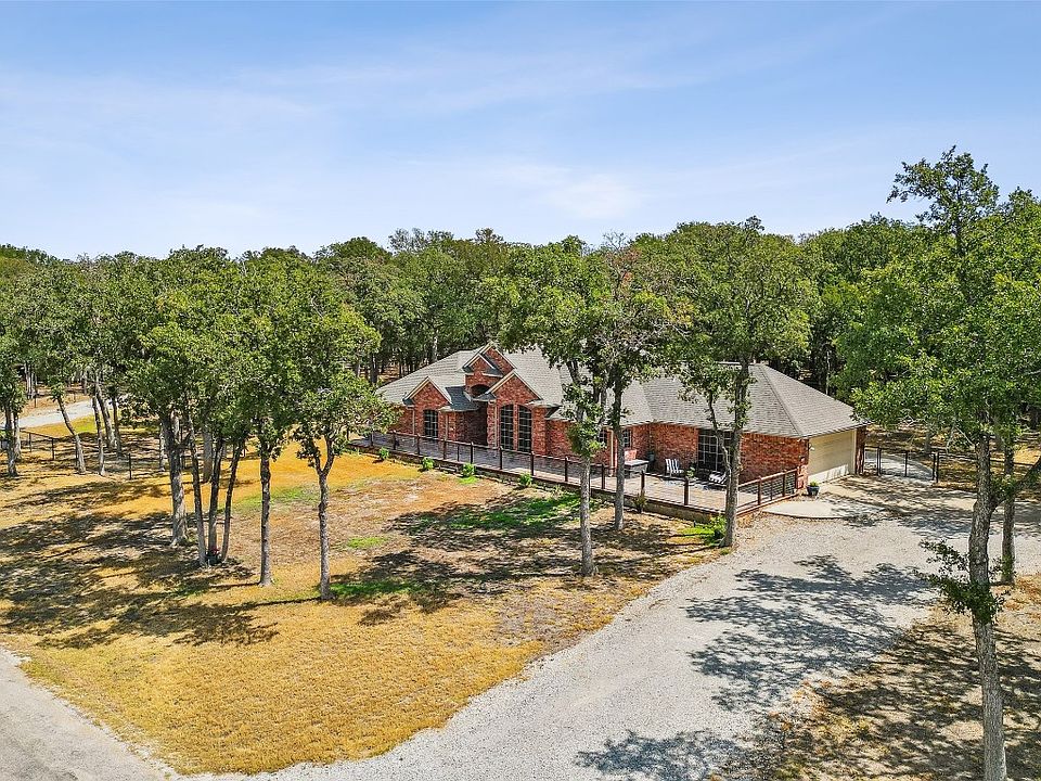 1st image of 533 Oak Hills Dr
