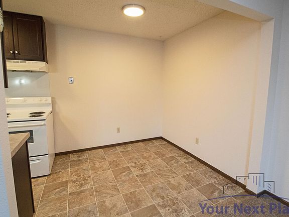 5th image of 200 5th Ave N APT 202