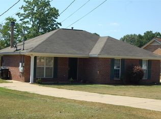 241 Garway Dr, Montgomery, AL 36108