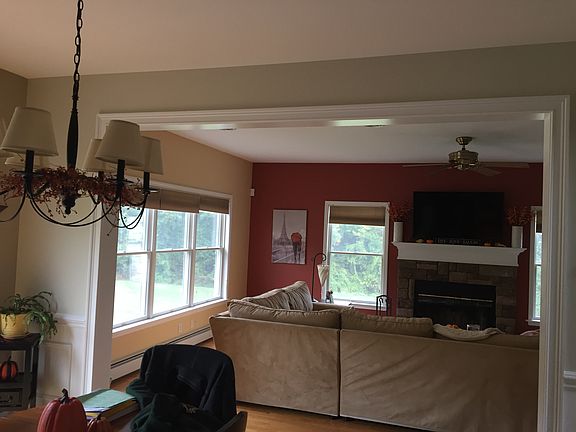 5th image of 106 Denniston Dr