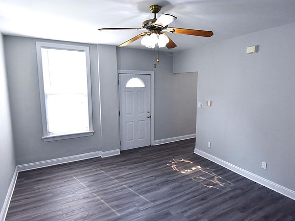 4th image of 1300 N Rodney St #2