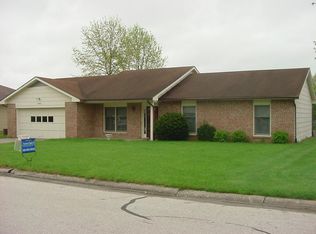 908 Carla Dr, Boonville, MO 65233